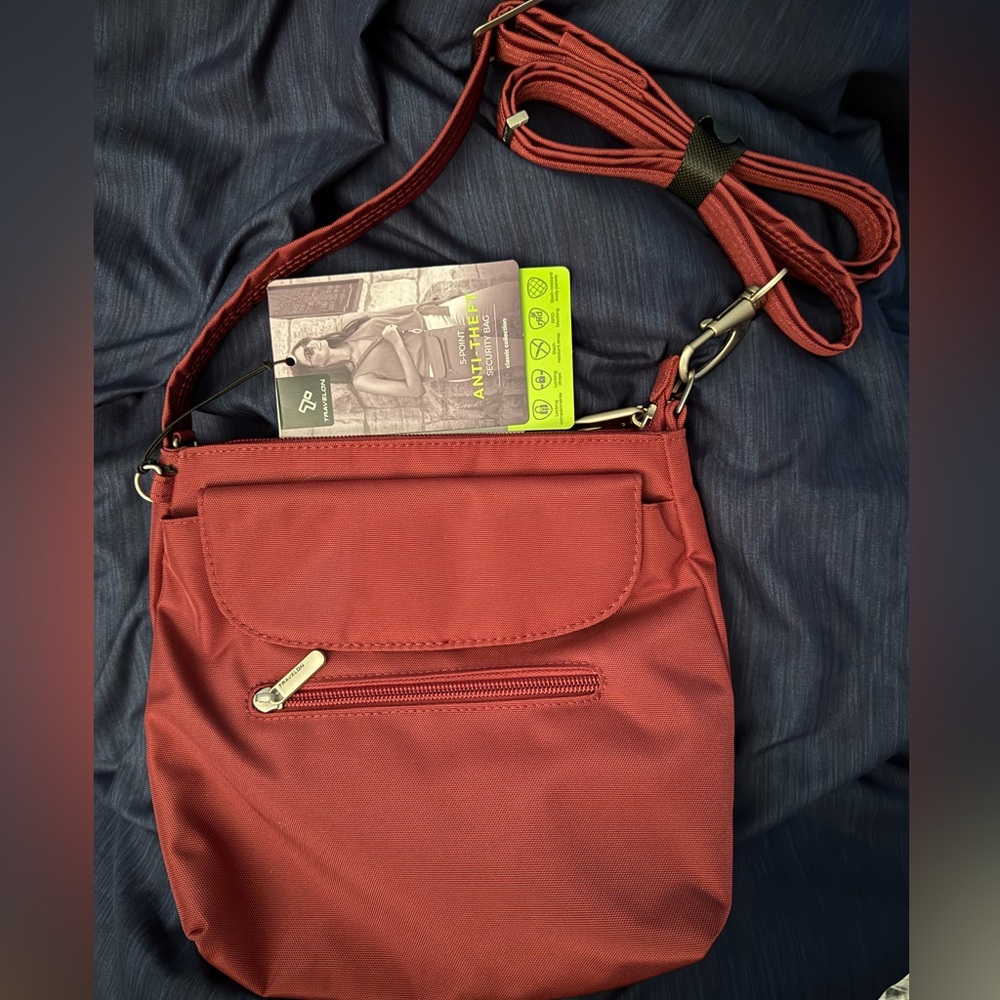 Travelon Anti-theft Crossbody